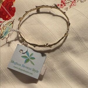 Meghan Browne Style ~  
“Hampton Goldtone” Bracelet